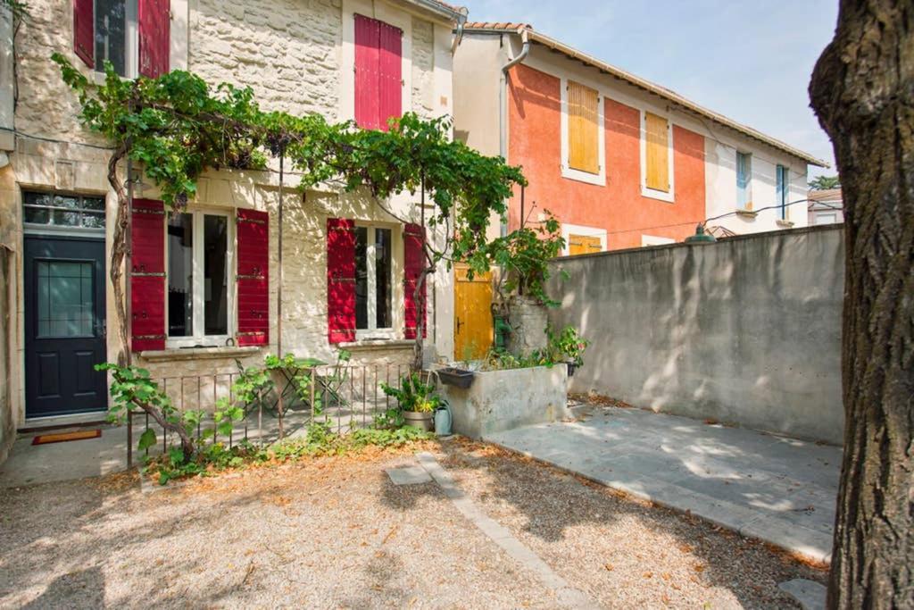 Mini Maison Studio Ancienne Renovee +Parking Авиньон Екстериор снимка